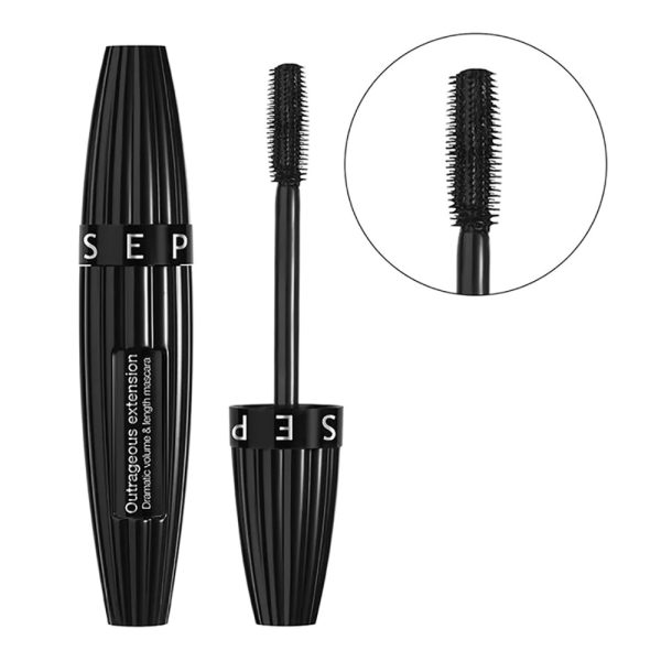 Outrageous extension mascara